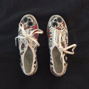 Custom Vans Sneakers 5.5 never worn